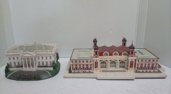 The Danbury Mint 'The White House' Washingon, DC & Ellis Island New York Collector Pieces KSS/D4