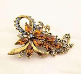 Beautifully Worked Vintage Brooch/pin, Marked KC