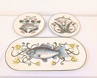 Serving Plates / Dishes Set With A Fish Motif