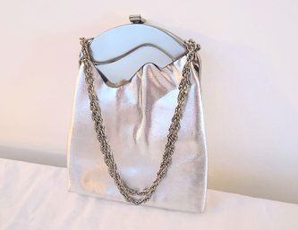 Groovy '60s Vintage Silver Toned Purse/handbag
