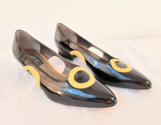 Very Good Condition Pair Of Vintage Patent Leather Pumps, Made In Italy