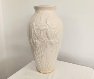 Large Lenox Vase With Gold Rim