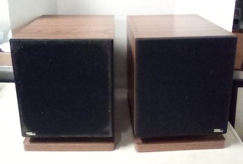 Large PS-10 Point Source Design Acoustics Loud Speakers With Wood Style Veneer Cabinet          BS/C5