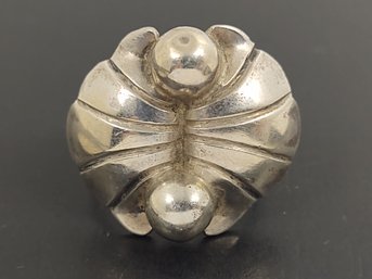 VINTAGE MEXICAN STERLING SILVER RING