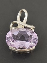 BEAUTIFUL STERLING SILVER AMETHYST PENDANT