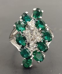 BEAUTIFUL STERLING SILVER FAUX EMERALD CZ RING