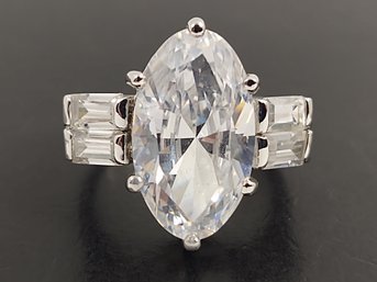 STUNNING STERLING SILVER LARGE MARQUISE CUT CZ RING