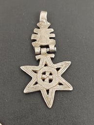 VINTAGE STERLING SILVER MIDDLE EASTERN STYLE STAR PENDANT