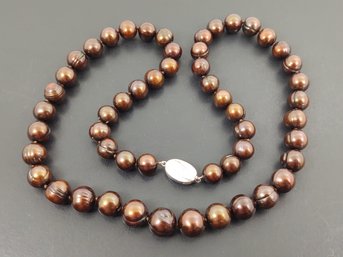 VINTAGE STERLING SILVER BROWN DYED PEARL NECKLACE