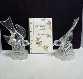 Matching Pair Of Pressed Glass Bird Statues With Between Friends Book By Lynne Gerard      CT/D4