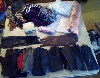 13 Pairs Of Gloves, Rabbit Fur Earmuffs, &  15 Scarves (4 New In Unopened Package) Wool Hat BR4