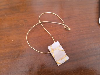 14K Gold Chain With Glass Pendant Made In Italy