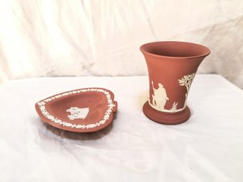 Wedgwood Made In England Small Dish And Vase In Dark Rose Tone