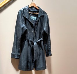 Lined And Belted Leather Women's Jacket/coat