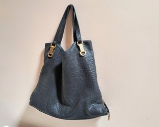 Vince Camuto Leather Handbag/purse