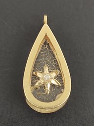 VINTAE 14K GOLD DIAMOND IN LUCITE PENDANT