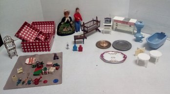 2 Dolls & Miniature Furniture Plus Accessories                  KM/C4