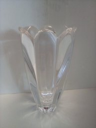 Stunning Orrefors Crystal Vase That Resembles Tall Petals - Numbered 4789-22      FL/E3