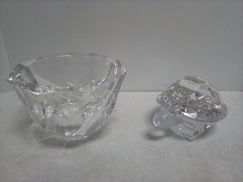 Orrefors Crystal Bowl With Swirl Design & Numbered 4807-18 Turtle Collectible Figurine       FL/C3