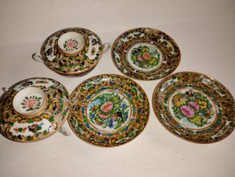 Gold Decorated Hand Painted Rose Medallion Chinese Covered Cups And Saucers