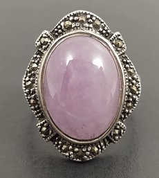 VINTAGE STERLING SILVER LAVENDER JADE & MARCASITE RING