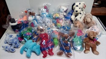 Full O Beans Stuffed Animals, Mostly New In Unopened Packages, Plus 1 TY Spotted Dog & More  LH/CVBKB