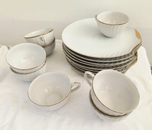 Vintage Shell-shaped Porcelain Plates And Teacups, Set Of Eight