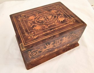 Antique Italian Box With Marquetry Woodowork