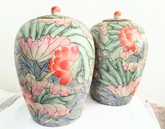 Spectacular Pair Of Vintage Hand Painted Lidded Asian Vases / Jars