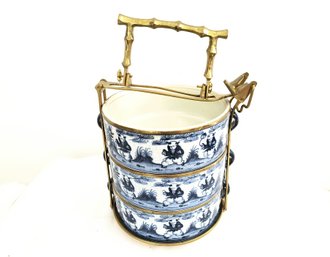 Very Pretty And Unusual Blue And White Vintage  Asian Bowl Set With Carrier