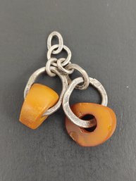 VINTAGE MID CENTURY MODERNIST STERLING SILVER BALTIC AMBER PENDANT