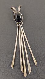 VINTAGE MID CENTURY MODERNIST STERLING SILVER ONYX PENDANT