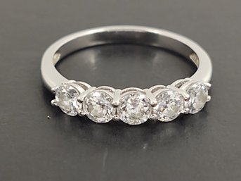 BEAUTIFUL STERLING SILVER 5 STONE CZ RING