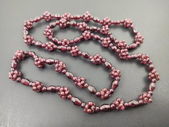 VINTAGE GARNET BEADED NECKLACE