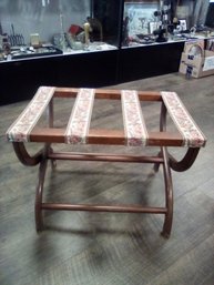 Vintage Folding Luggage Rack With Floral Straps       RalB/CVBKB