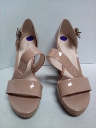 Ladies Nine West Size 8-1/2 Cork Platform Sandals That Have Tan Patent Leather Look Uppers  TT/B5