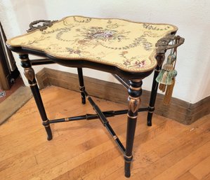 End Table / Tray Table With Detachable Painted Metal Tray