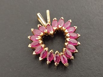 STUNNING VINTAGE 14K GOLD RUBY HEAR PENDANT