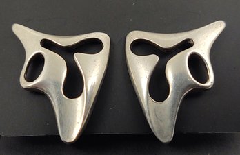 VINTAGE SIGNED GEORG JENSEN MODERNIST ABSTRACT STERLING SILVER SCREW BACK EARRINGS