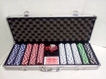 Nice Poker Traveling Set In Aluminum Carrying Case - Chips, Dice & Cards - Ready For Your Next Game. RC/E4