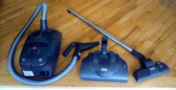 Miele S2 Home Care Vacuum Made In Germany  LR