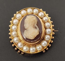 STUNNING ANTIQUE VICTORIAN 14K GOLD PEARL QUEEN VICTORIA AGATE CAMEO BROOCH