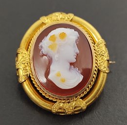 ANTIQUE VICTORIAN 18K GOLD GREEK MYTHOLOGY DIONYSUS / BACCHUS AGATE CAMEO BROOCH