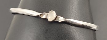 VINTAGE MID CENTURY MODERNIST STERLING SILVER MOONSTONE CUFF BRACELET