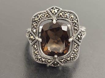 BEAUTIFUL STERLING SILVER SMOKY QUARTZ 7 MARCASITE RING