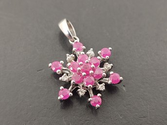 STUNNING STERLING SILVER RUBY & DIAMOND SNOWFLAKE PENDANT