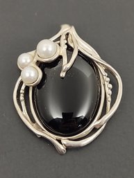 ISRAEL DESIGNER HAGIT GORALI BRUTALIST STERLING SILVER ONYX & PEARL PENDANT