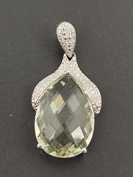 STUNNING STERLING SILVER GREEN AMETHYST PENDANT