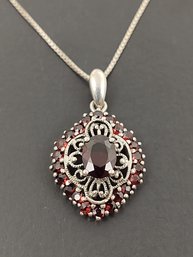 BEAUTIFUL STERLING SILVER GARNET NECKLACE