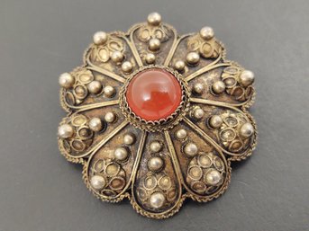 ANTIQUE VICTORIAN ETRUSCAN REVIVAL GILT STERLING SILVER CARNELIAN BROOCH